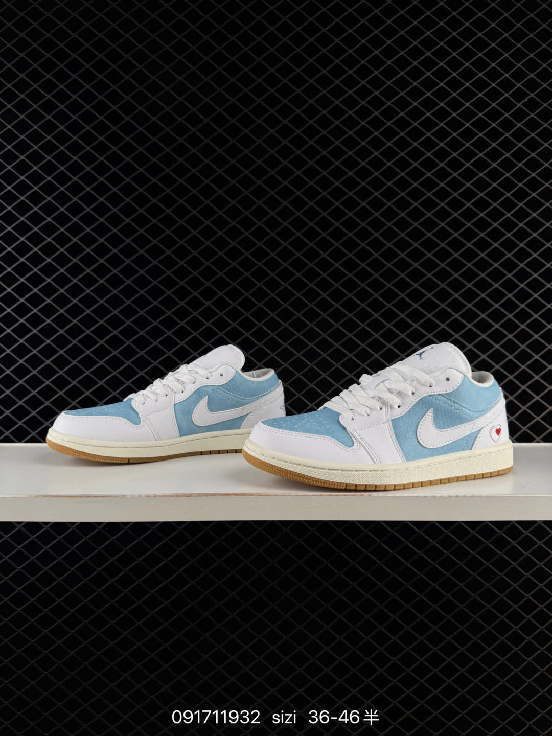 Nike Air Jordan 1 LowAJ1-HQ2004-400